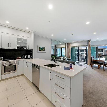 Luxurious & Spacious Living With Breathtaking Views أوكلاند المظهر الخارجي الصورة