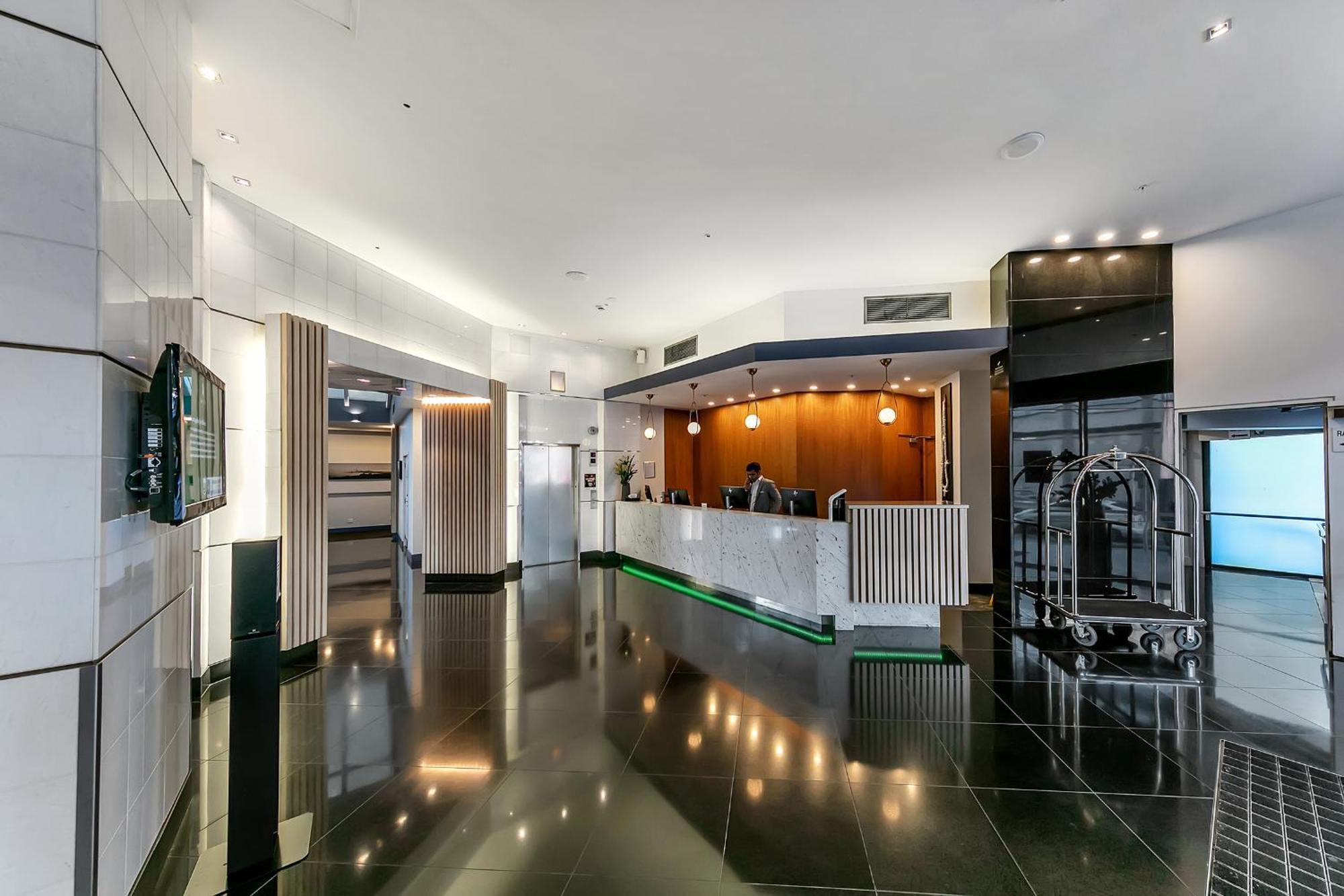 Luxurious & Spacious Living With Breathtaking Views أوكلاند المظهر الخارجي الصورة